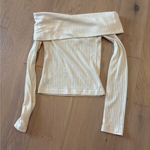 Worn once Off-Shoulder Cream Ribbed Top